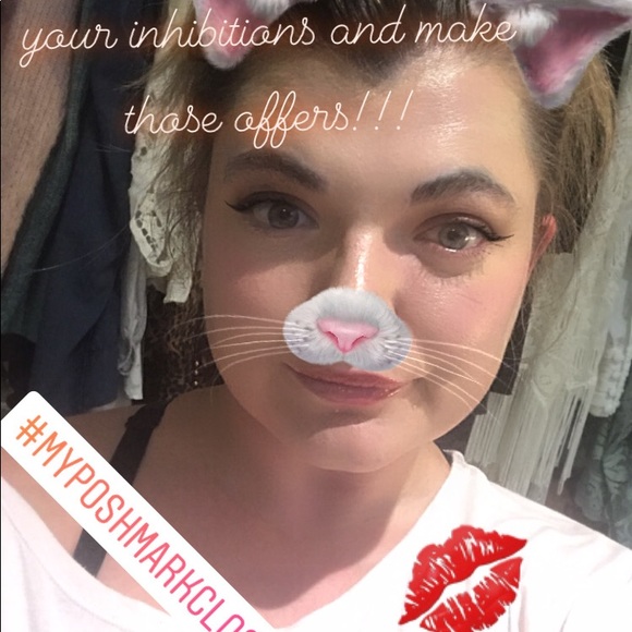 Meet your Posher, Shannon - Picture 3 of 5